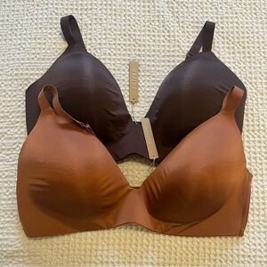 SKIMS Wireless Form T-Shirt Bra Size 46DD